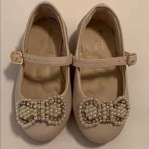 Pampili diamond and pearl bow dress shoe